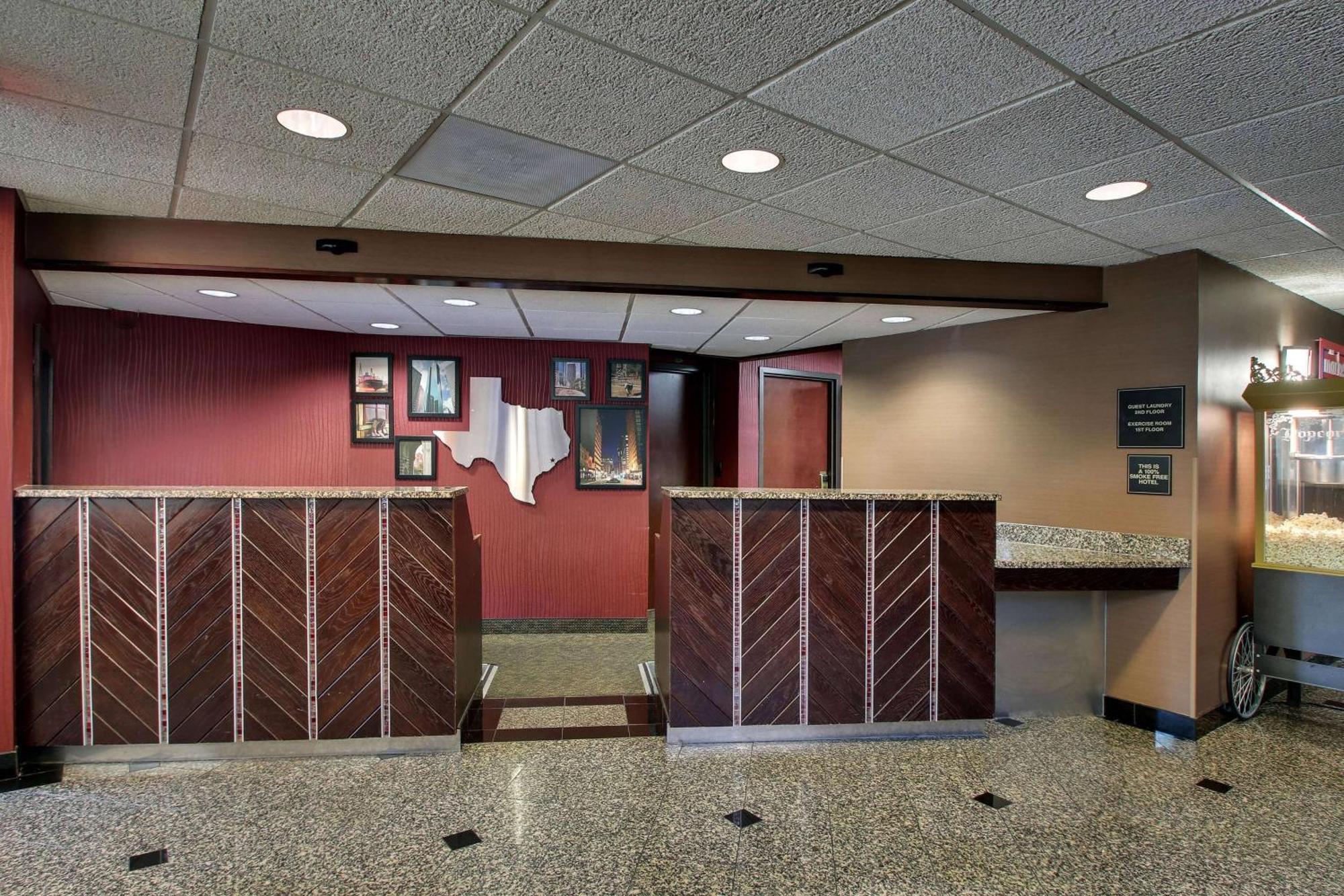 Heritage Inn & Suites The Woodlands, Trademark By Wyndham Exterior foto